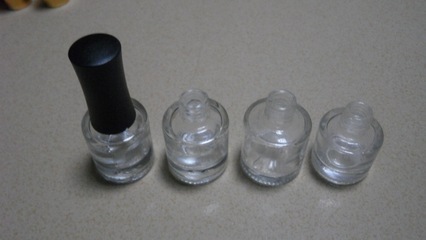 本工廠開(kāi)發(fā)生產(chǎn)銷(xiāo)售5ML-20ML各種規(guī)格指甲油瓶.指甲油蓋.毛刷等圖片,本工廠開(kāi)發(fā)生產(chǎn)銷(xiāo)售5ML-20ML各種規(guī)格指甲油瓶.指甲油蓋.毛刷等圖片大全,廣州市艾薇日用品-7-